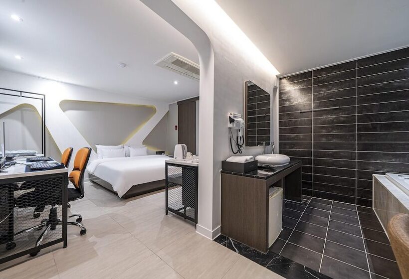 מוטל Wolgot Hotel Yeon