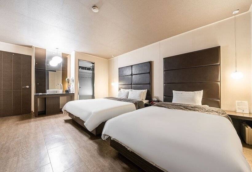 מוטל Wolgot Hotel Yeon