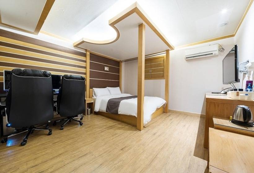 汽车旅馆  Wonju's Feeling