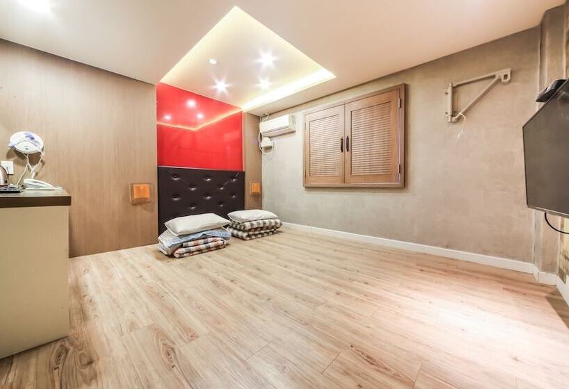 فندق على الطريق Yangsan Deokgye Sun Well