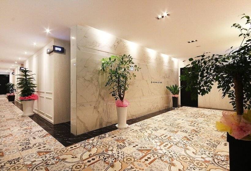 Motel Yeosu Kboutique