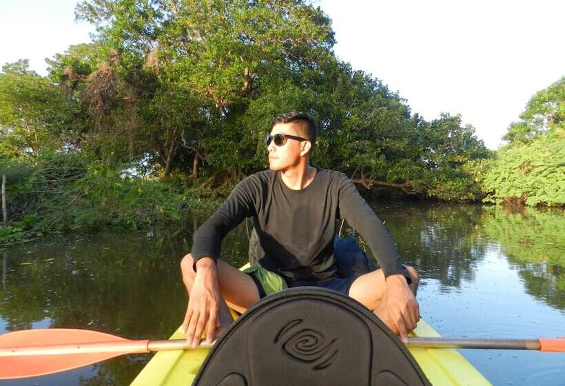 호스텔 Hostal Y Restaurante Rancho Merida