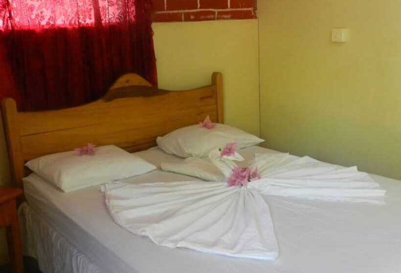 호스텔 Hostal Y Restaurante Rancho Merida