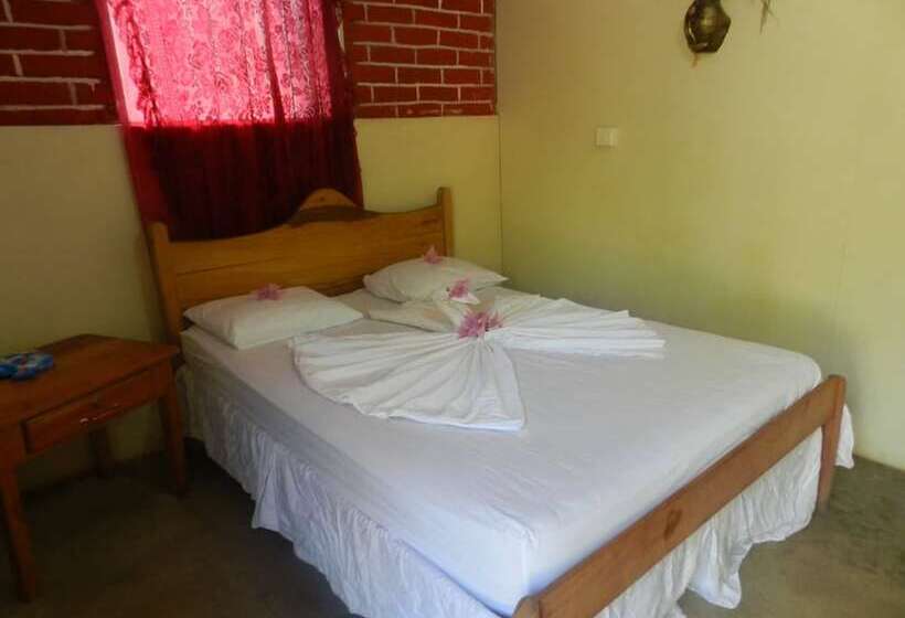 호스텔 Hostal Y Restaurante Rancho Merida