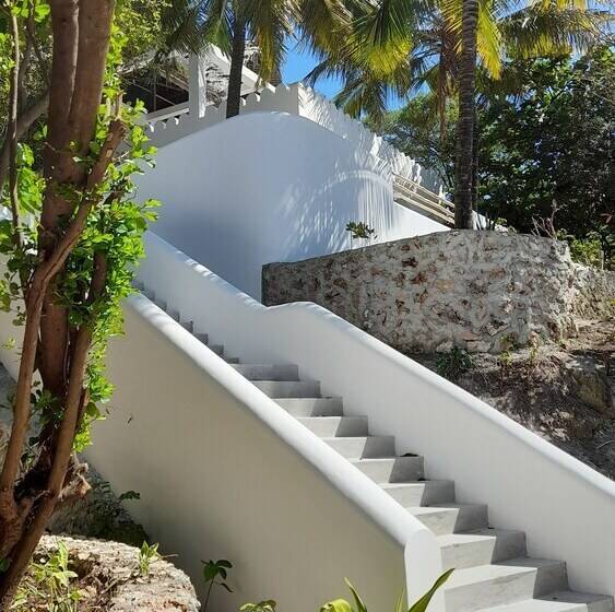 منتجع Kijani Beach Villas