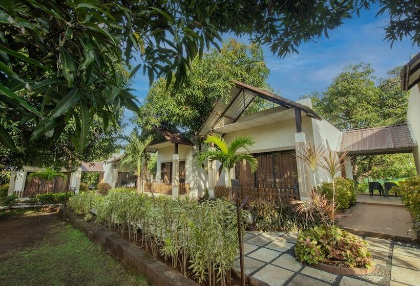 Курорт Kings Kraft Pinewood Ssan Gir