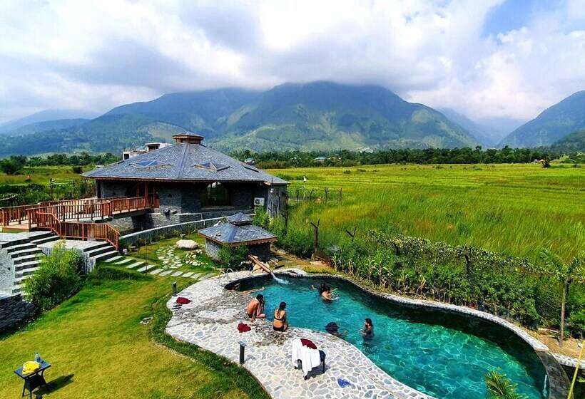 منتجع Osho Himalayas