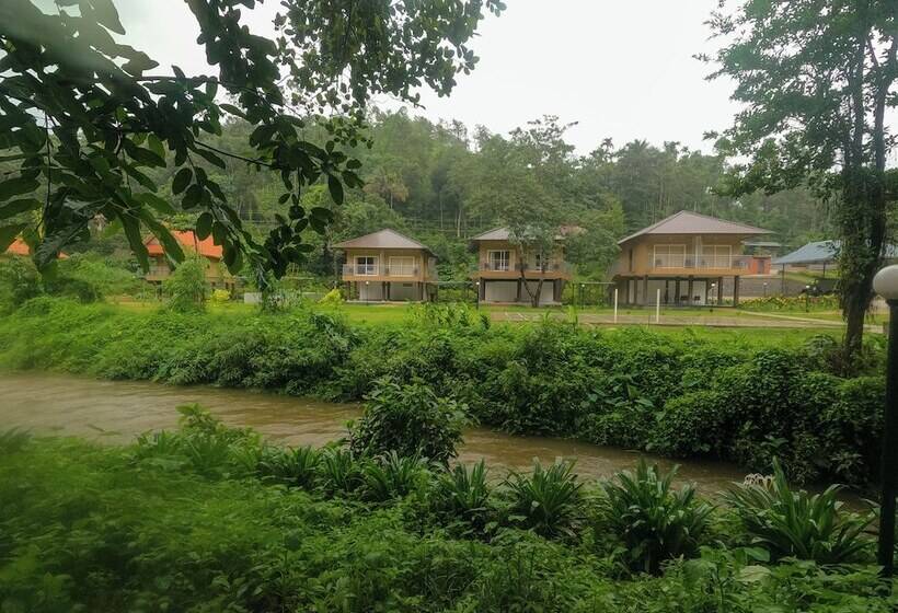Курорт Sterling Vythiri Wayanad