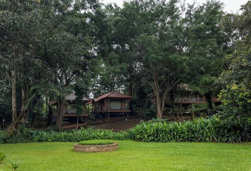 Курорт Sterling Vythiri Wayanad