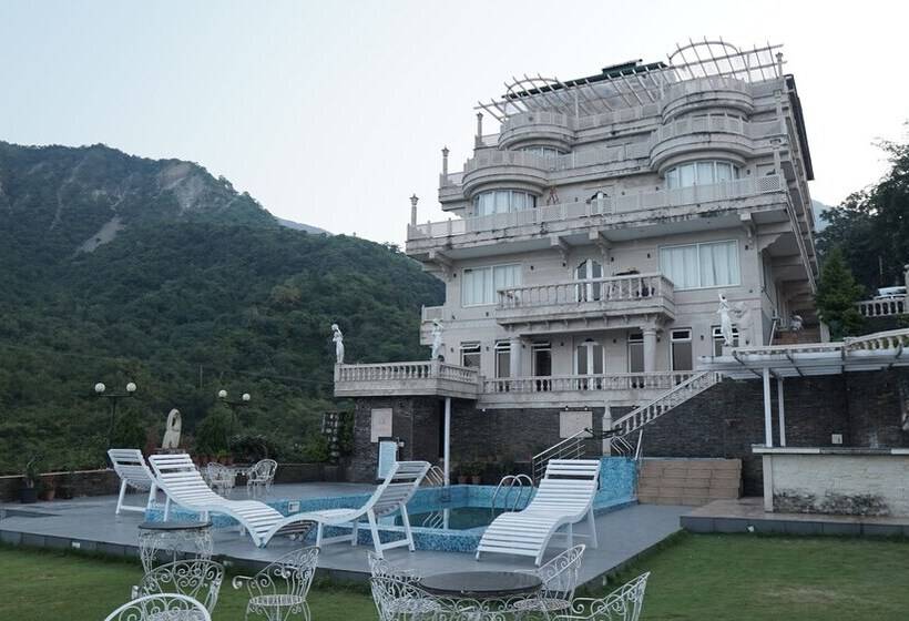 Resort The Shahanshahi