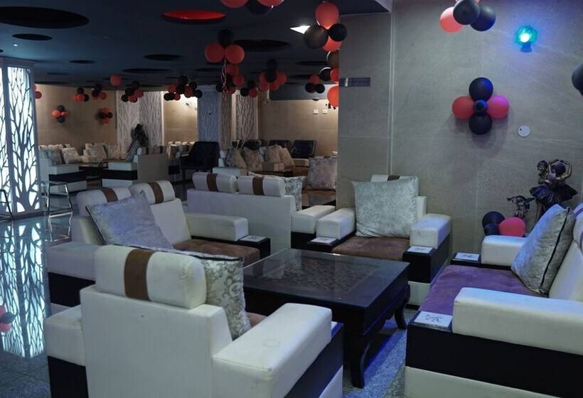 Resort The Shahanshahi