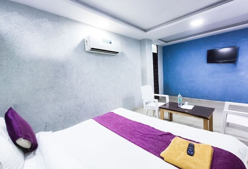 Roomshala 039 Hotel Rk