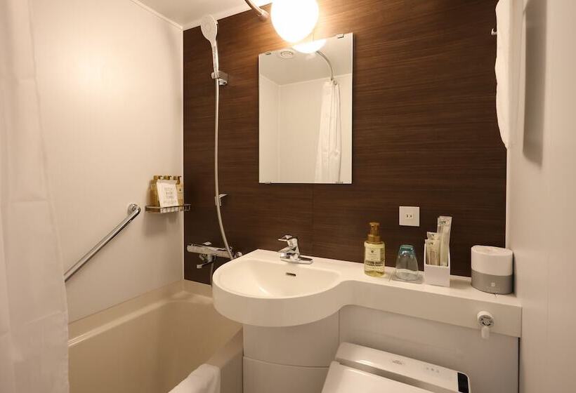 Sk Hotel Kobe Station Front