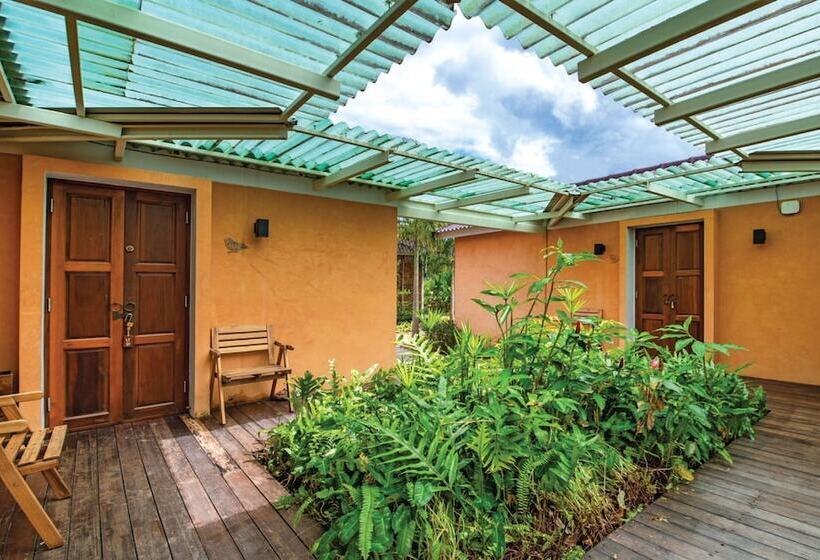 The Little White Bird Traveller Hostel