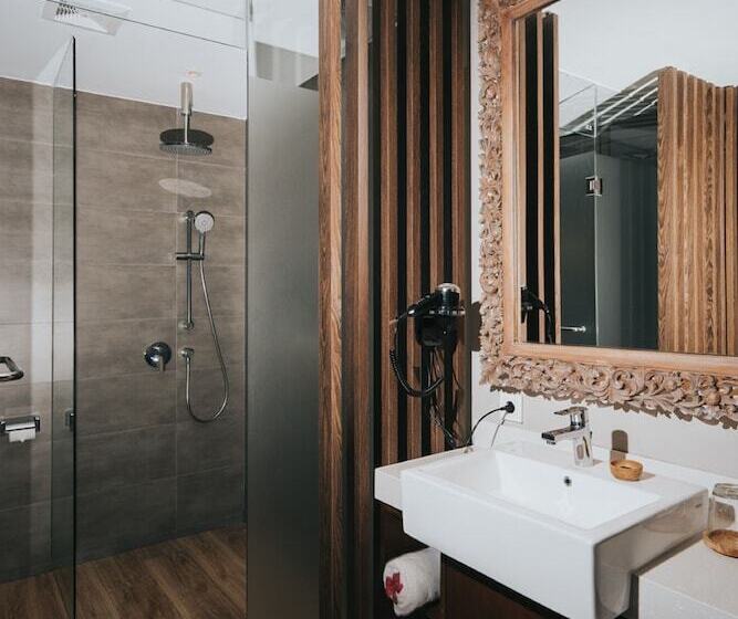 אתר נופש Villa Ravaka Ubud