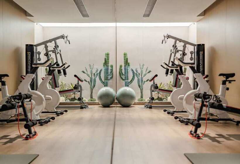 The Skytel Hotel Shenzhen Central Park