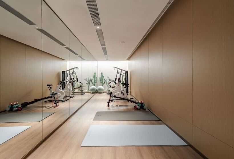 The Skytel Hotel Shenzhen Central Park