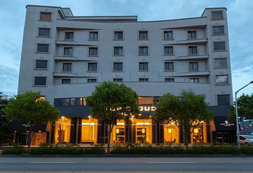 Topcloud Hotel Iksan