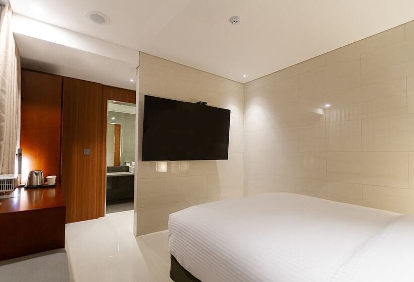 Topcloud Hotel Iksan