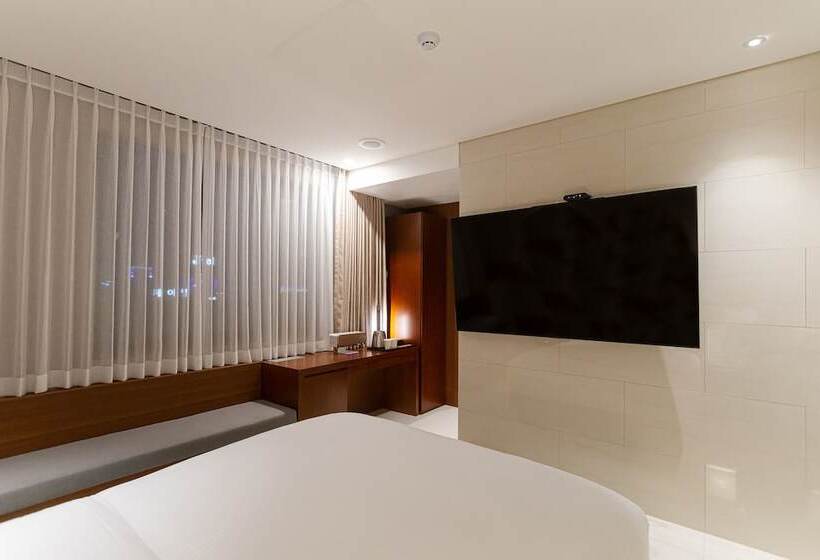 Topcloud Hotel Iksan