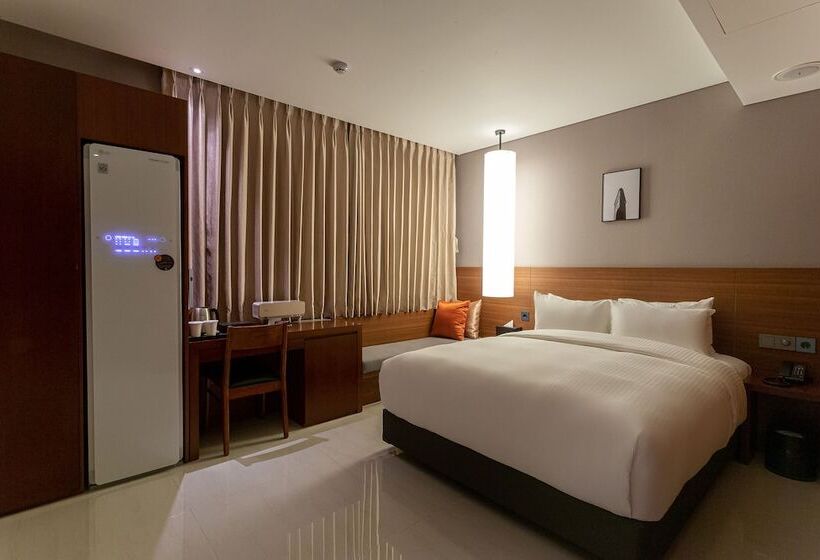 Topcloud Hotel Iksan