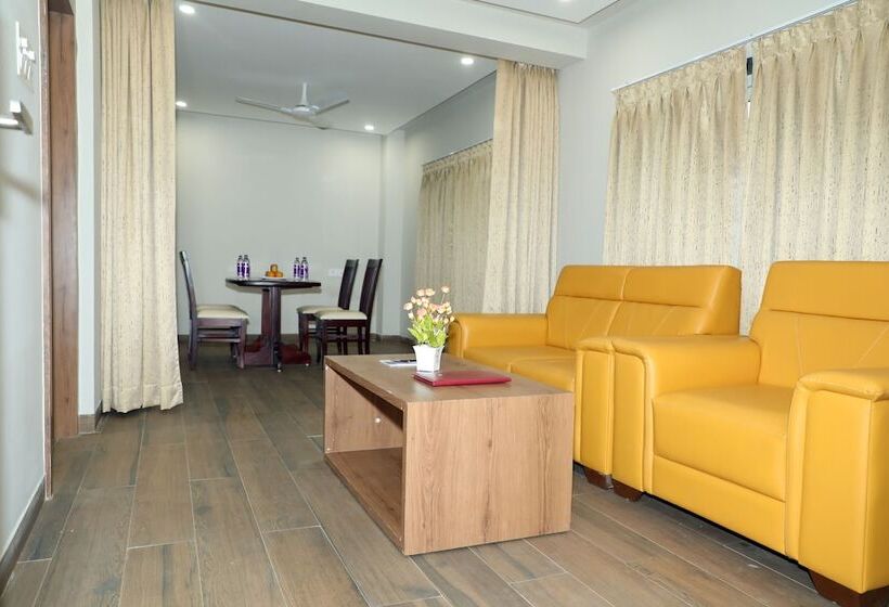 Vov Hotels Vijayapura