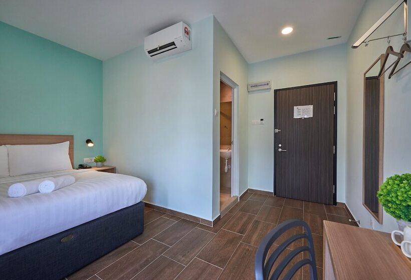 Zone Hotels, Eco Grandeur