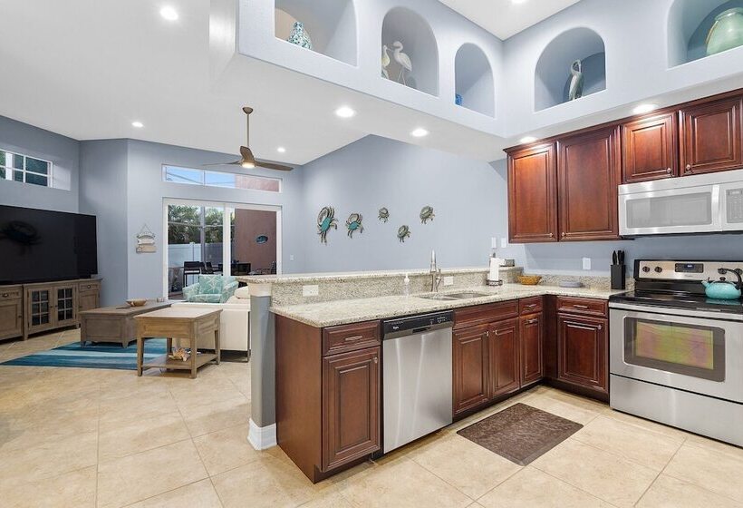 116 Mediterranean Way