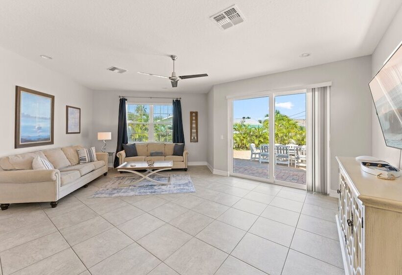 142 Mediterranean Way