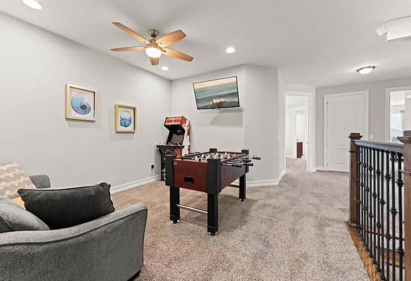 142 Mediterranean Way