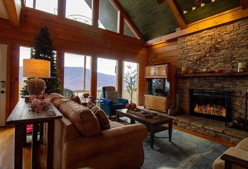 4br Mountain View Cabin