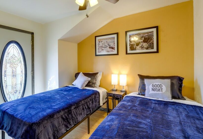 Family Friendly Utah Home: Deck, Mountain Views!