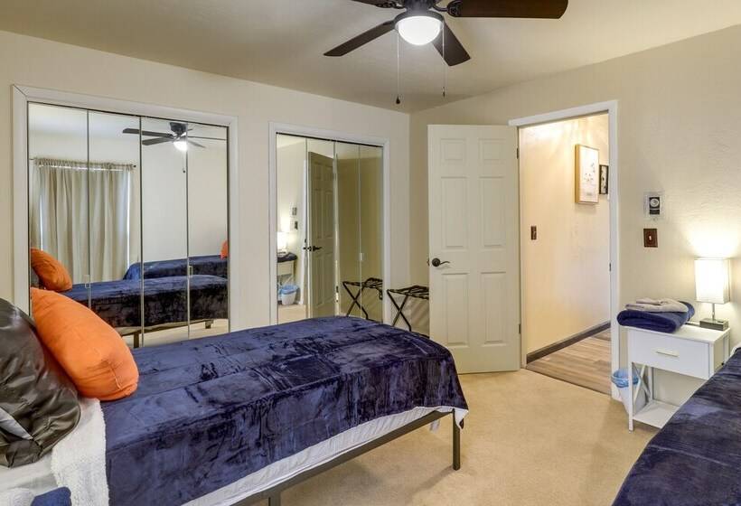 Family Friendly Utah Home: Deck, Mountain Views!