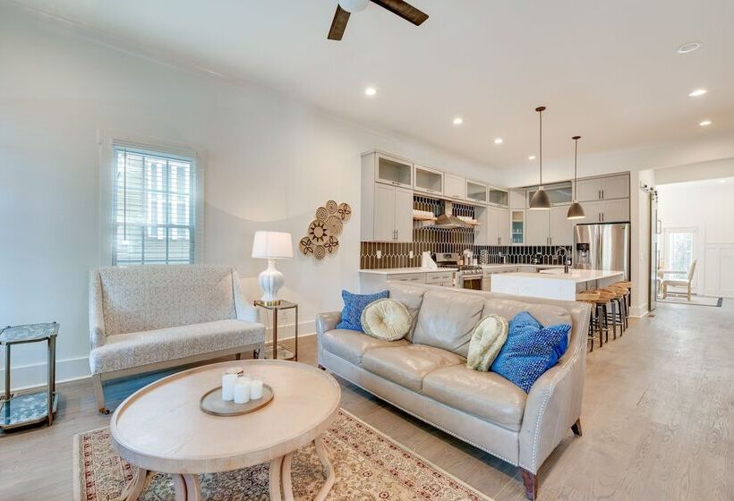 Family Home W/ Backyard ~ 2 Mi To Downtown Atlanta