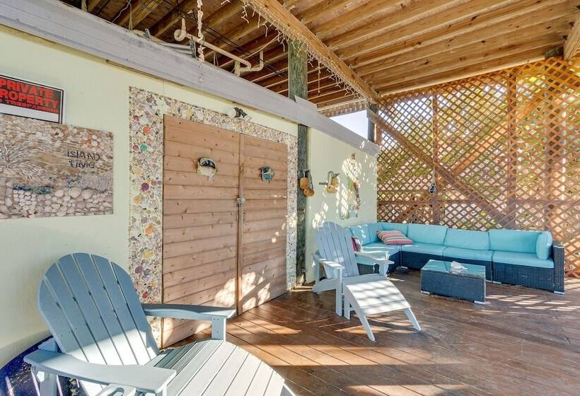 Little Gasparilla Island Paradise: Walk To Beach!