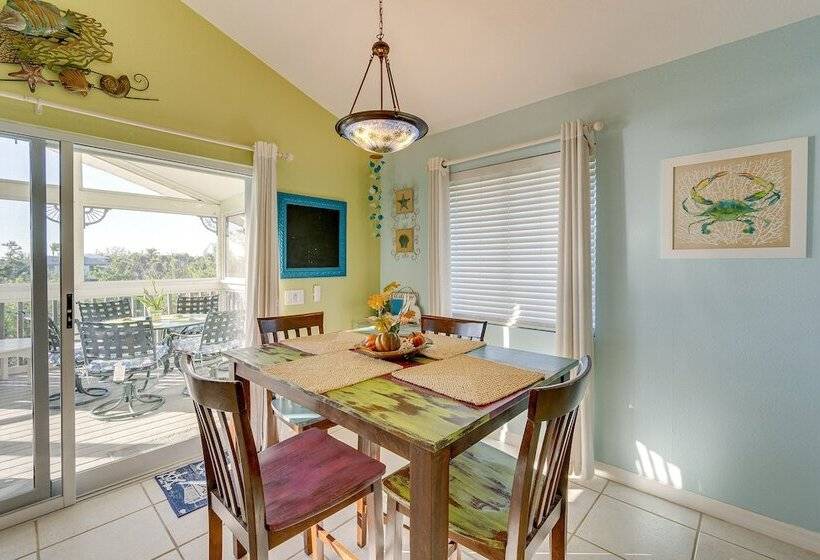 Little Gasparilla Island Paradise: Walk To Beach!