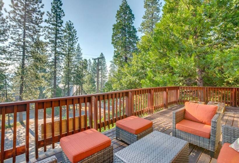 Hot Tub, Deck & View: Peaceful Arnold Cabin!
