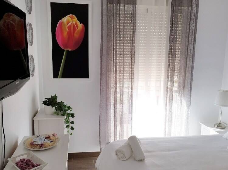 تختخواب و صبحانه Casa Blanca