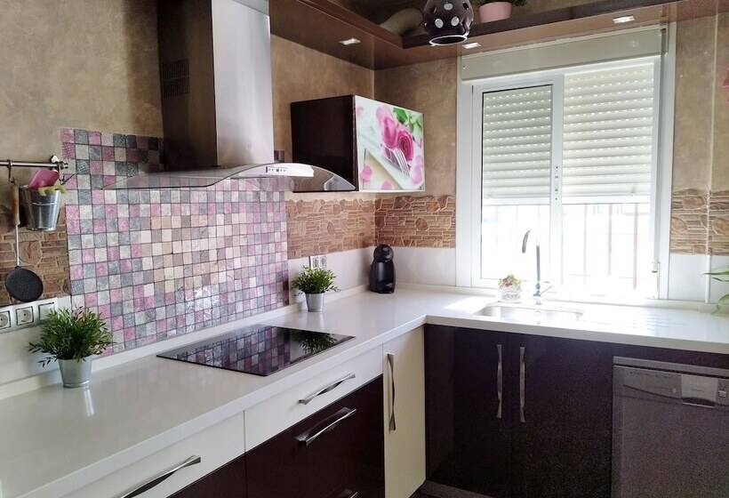 تختخواب و صبحانه Casa Blanca