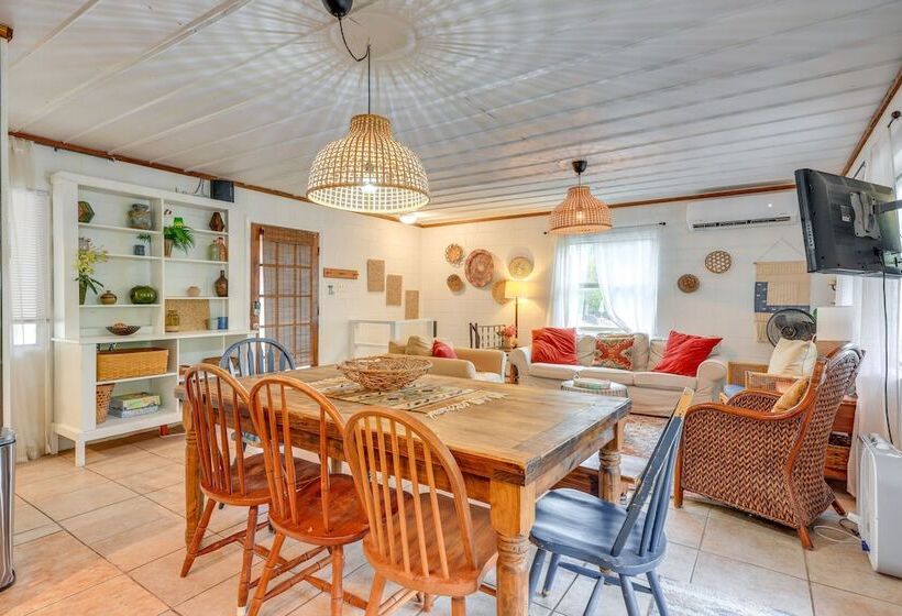 Bohemian New Braunfels Home W/ River Access!