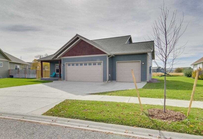 9 Mi To Downtown: Bozeman Vacation Home W/ Hot Tub