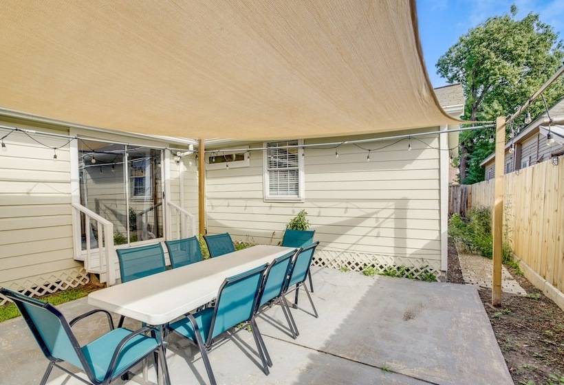 Breezy Pet Friendly Houston Home ~ 1 Mi To Dtwn!