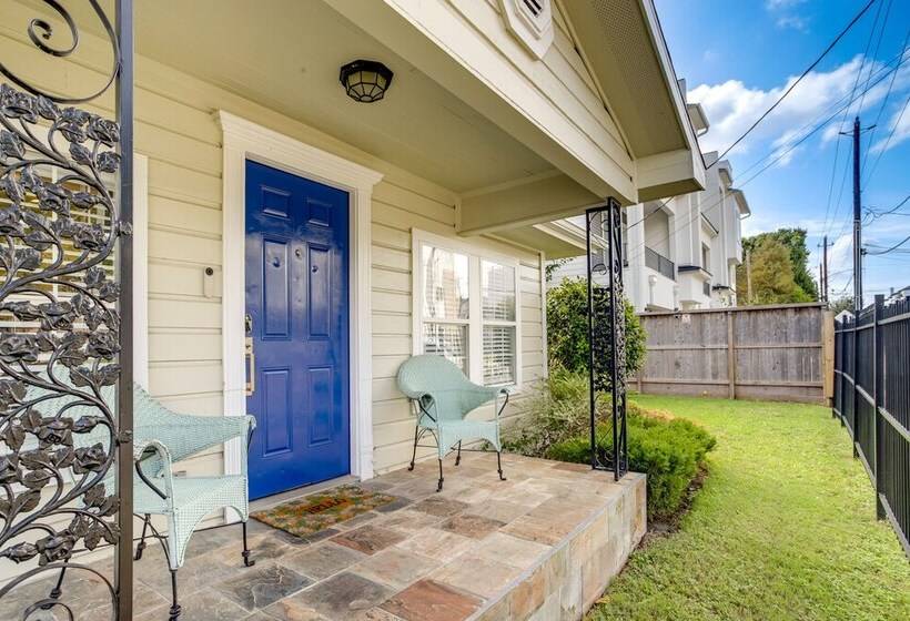 Breezy Pet Friendly Houston Home ~ 1 Mi To Dtwn!