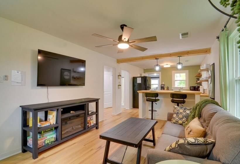 Burnside Vacation Rental, Walk To Lake Cumberland!