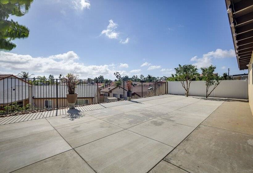 Centrally Located Retreat: 5 Mi To San Diego Zoo!