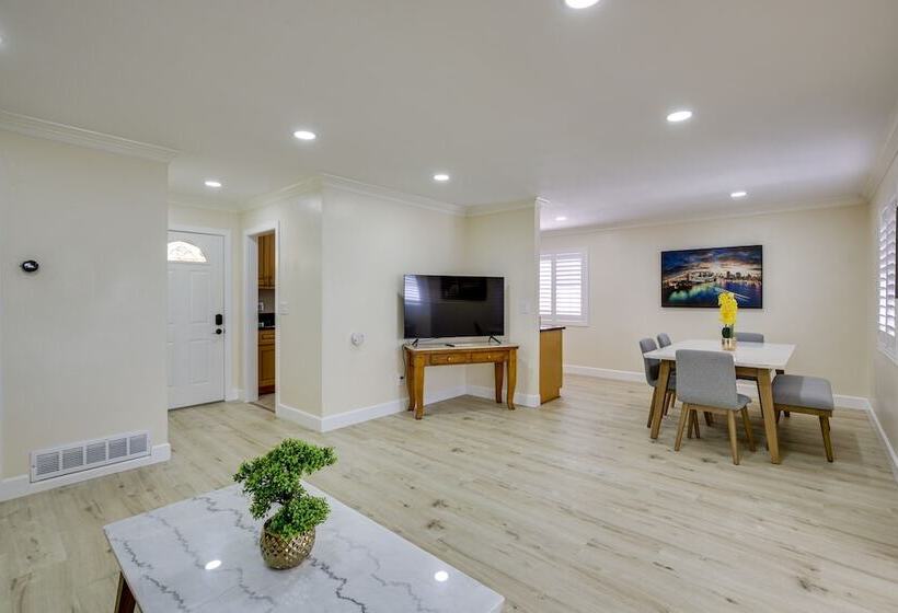 Centrally Located Retreat: 5 Mi To San Diego Zoo!