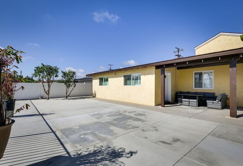 Centrally Located Retreat: 5 Mi To San Diego Zoo!