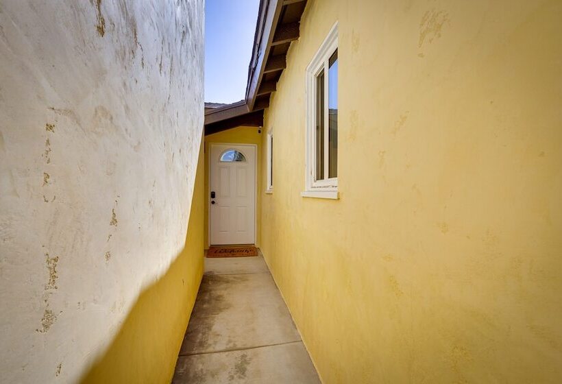 Centrally Located Retreat: 5 Mi To San Diego Zoo!