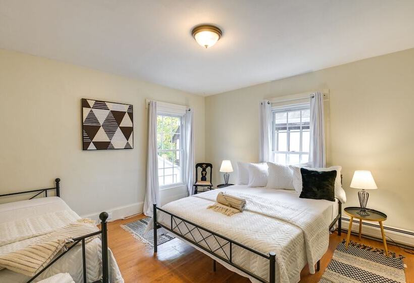 Charming Bangor Home W/ Deck < 1 Mi To Downtown