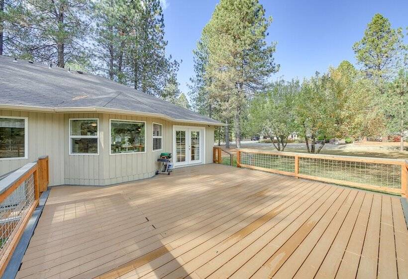 Charming Idaho Home W/ Hot Tub, Near Beaches!